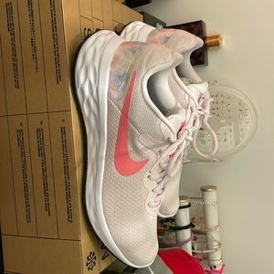 Light Pink Nike Shoes